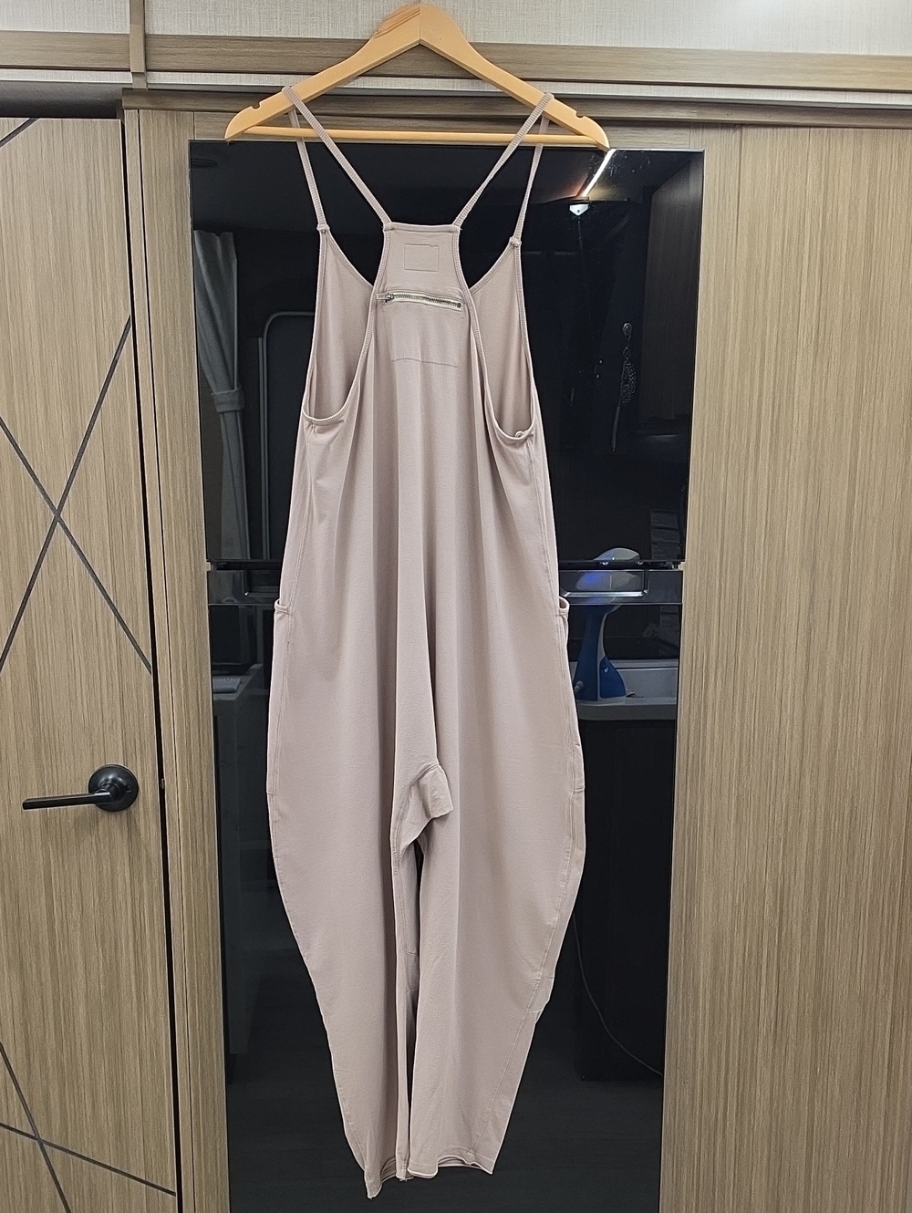 :HOT SHOT ONSIE", BY "FREE PEOPLE MOVEMENT" - Picture 11 of 17